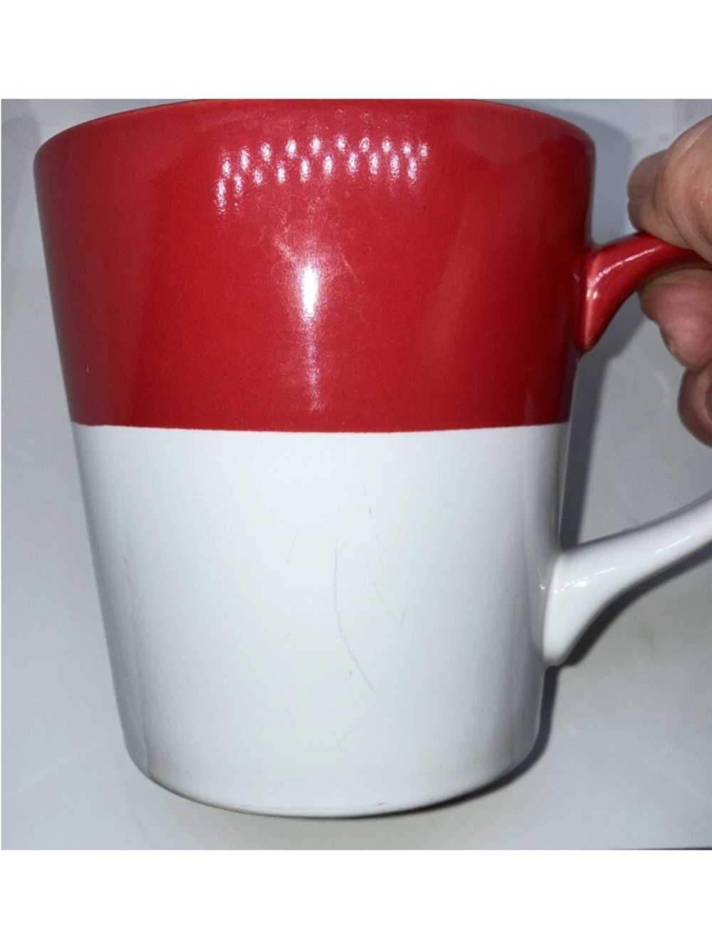 SET OF 2 Crate & Barrel Ceramic Coffee Mugs Red White Dipped Glaze 14oz Holidays - Picture 16 of 16